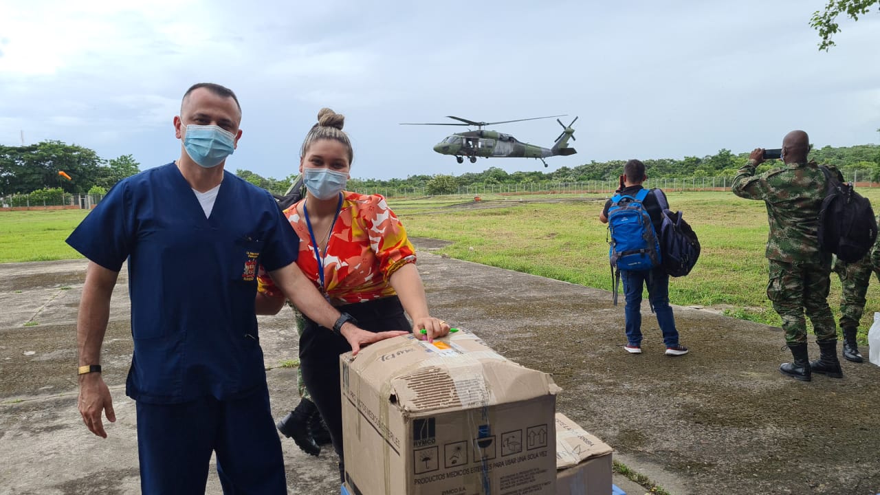 Rapid Response Team members in Arauca, Colombia, receive a shipment of COVID-19 vaccines from the national government in May 2021. Embedded in the local health secretariat, the team is one of many in Colombia supported by USAID through the LHSS Project