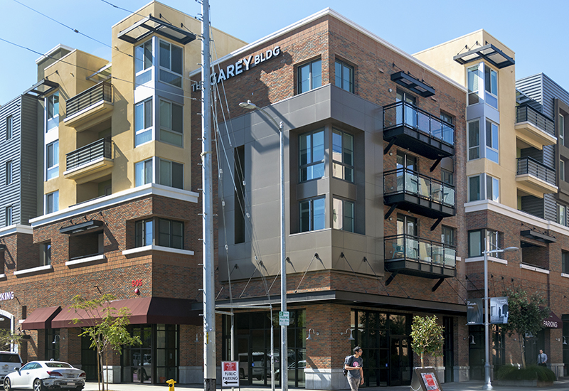 modern apartment block in Los Angeles