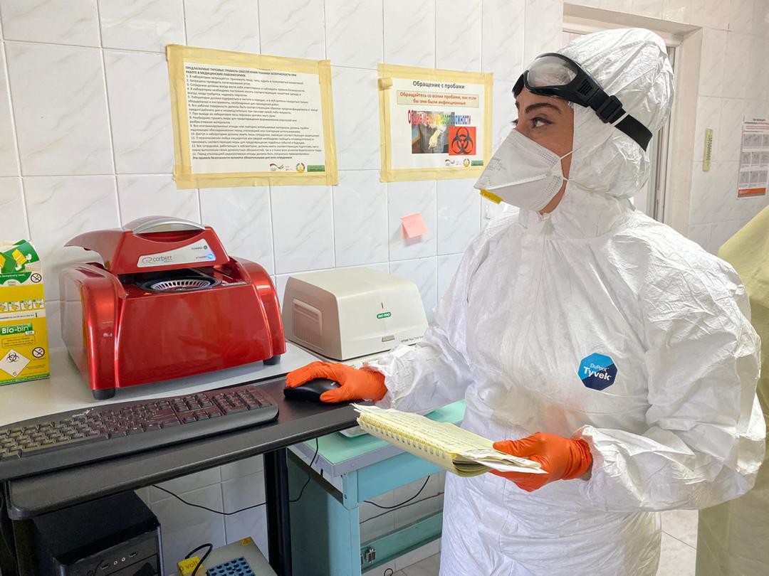 A specialist at the Khujand SES Laboratory works with LHSS-procured PCR equipment in September 2020. Building Lab Skills in Tajikistan for COVID-19 and Beyond